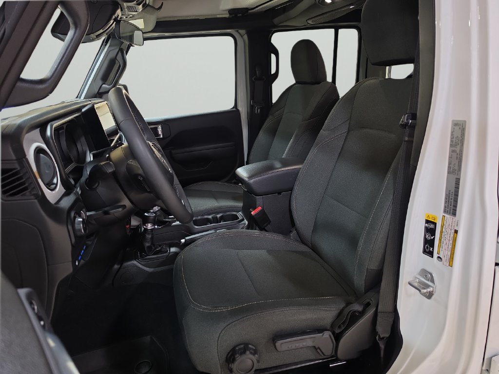 Used 2025 Jeep Wrangler Unlimited Sport S 4xe AWD/4WD image 9