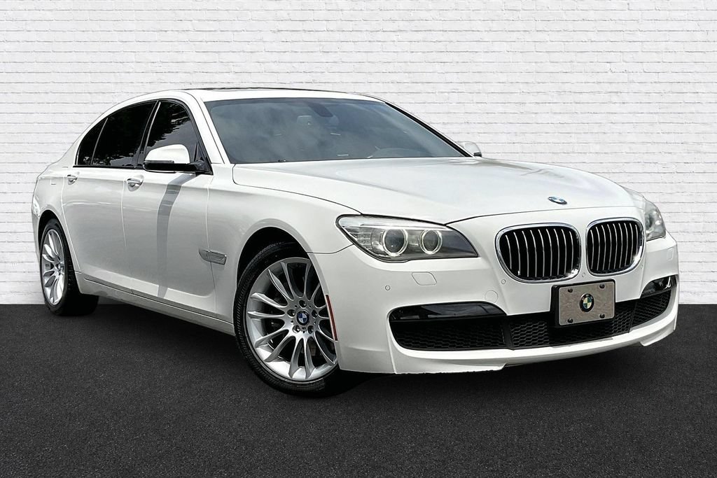 Used 2014 BMW 740Li xDrive AWD/4WD image 3