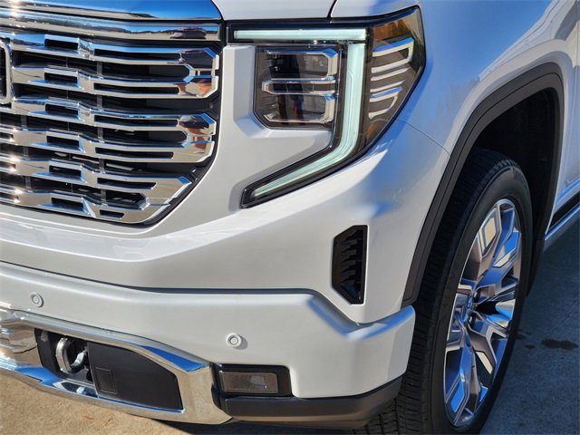 Used 2023 GMC Sierra 1500 Denali w/ Denali Reserve Package image 9