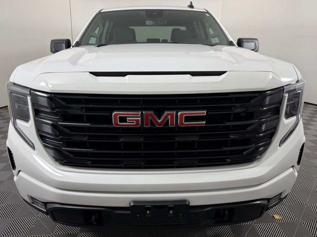 Used 2022 GMC Sierra 1500 Elevation image 9