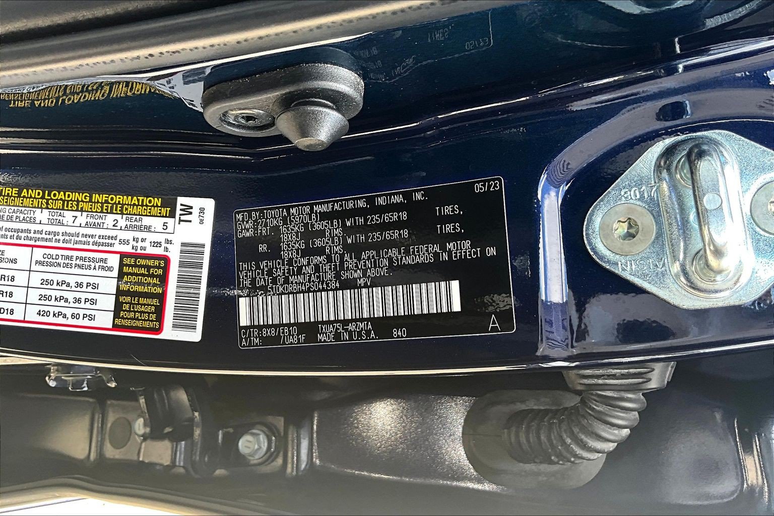 Used 2023 Toyota Highlander XLE AWD/4WD image 36