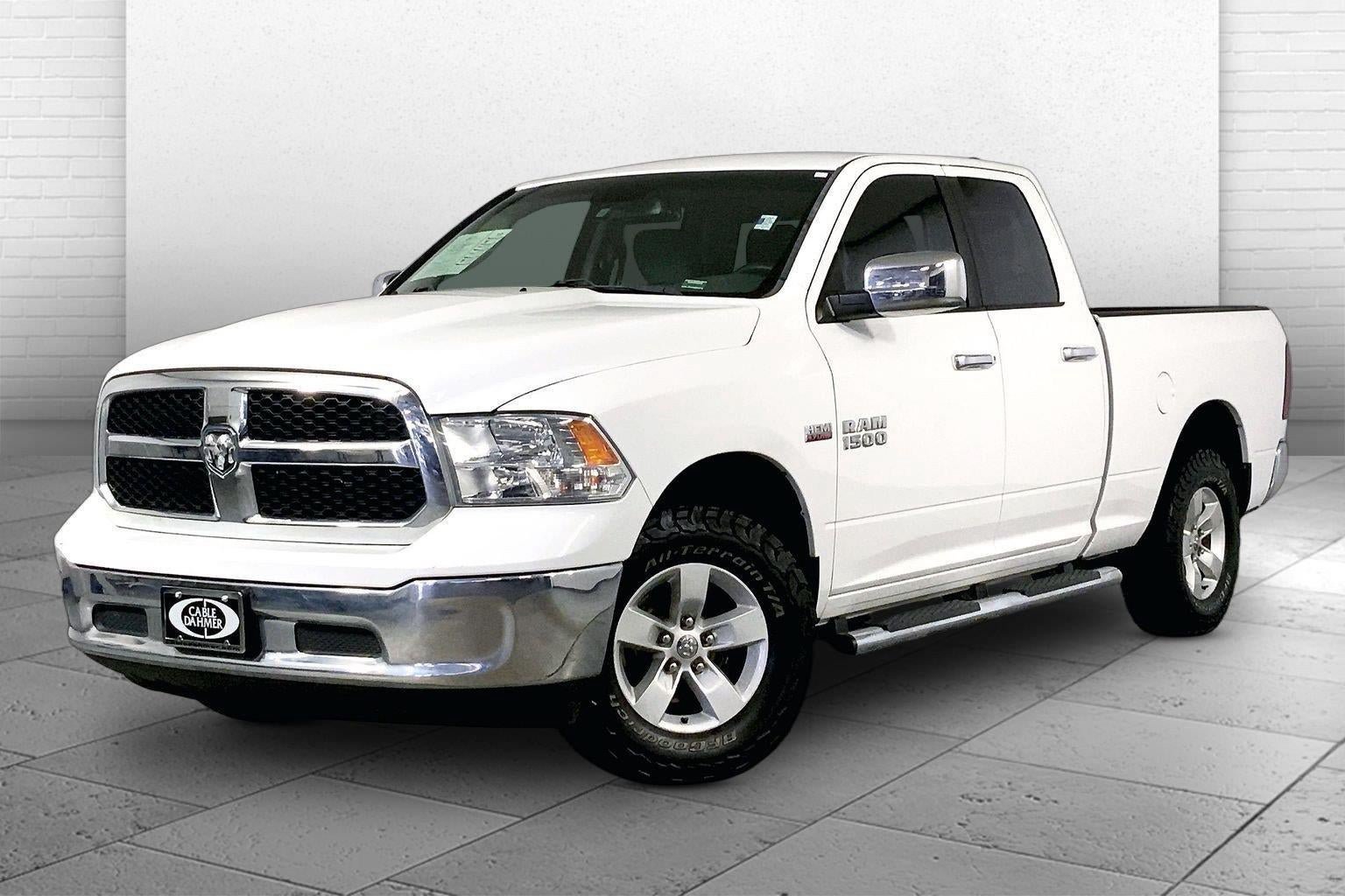 Used 2016 RAM 1500 Classic SLT AWD/4WD image 12