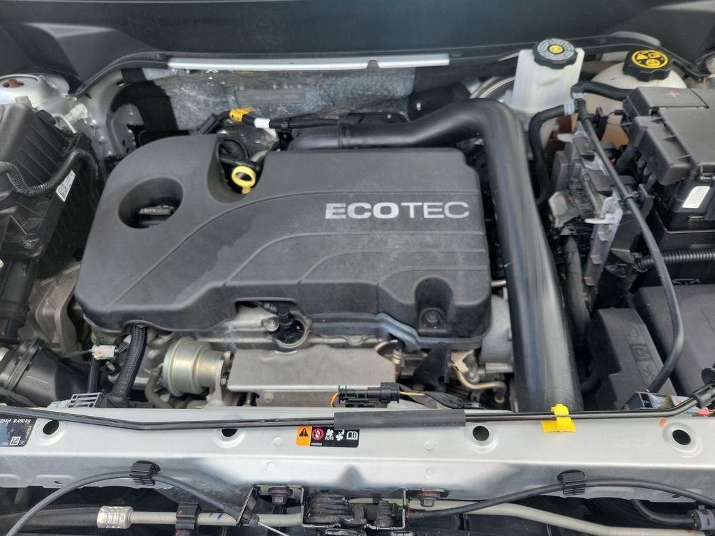 Used 2022 GMC Terrain SLE image 31