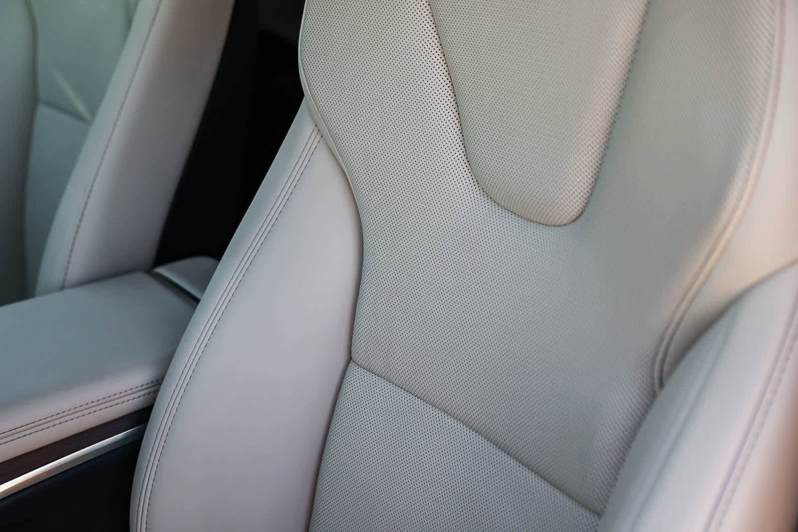 Used 2023 Tesla Model X AWD/4WD image 26