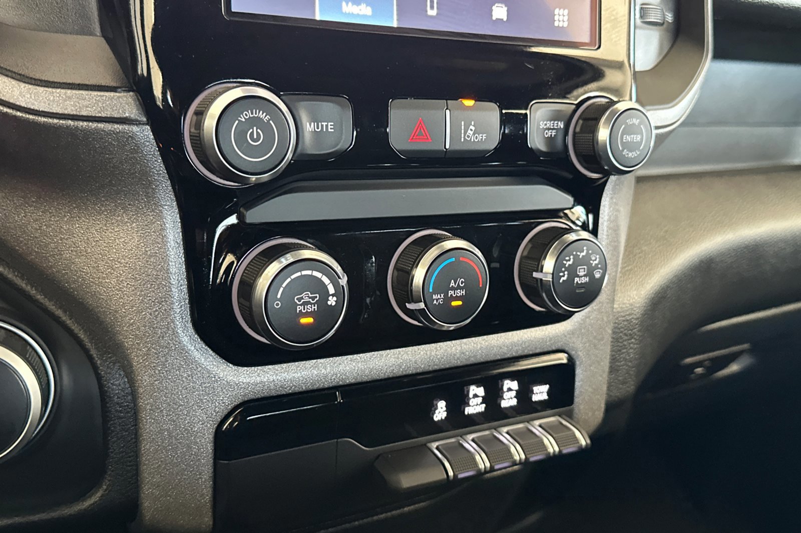 New 2026 RAM 1500 Tradesman image 19