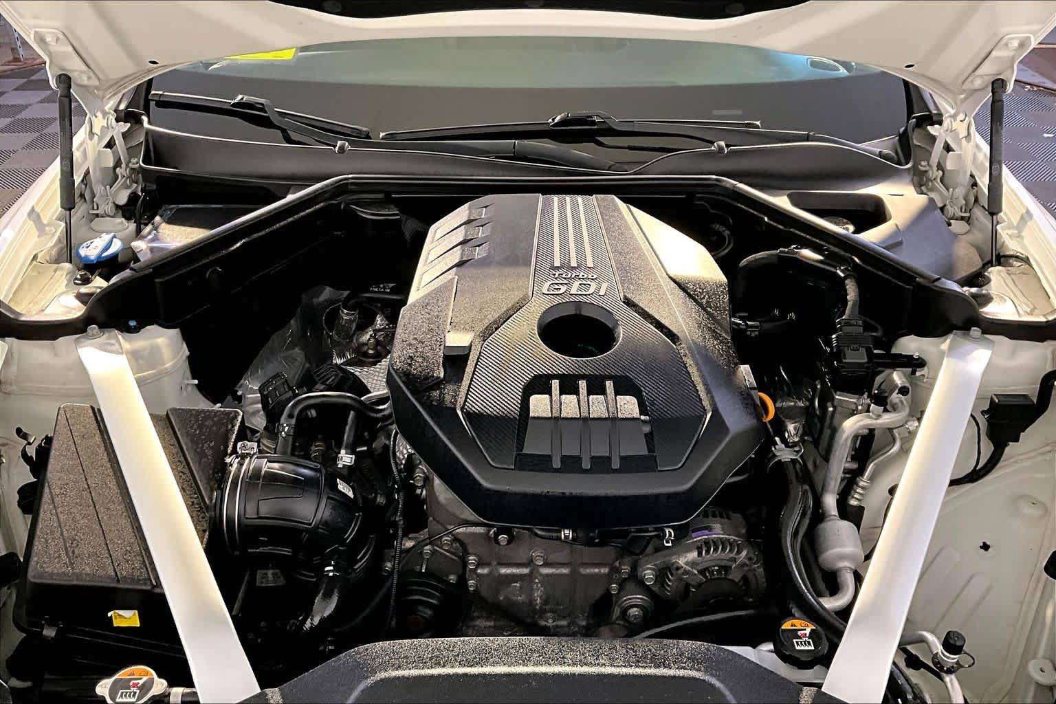 Used 2019 Kia Stinger RWD image 29