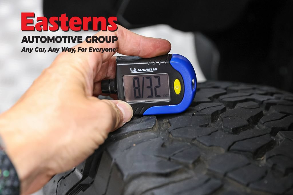 Used 2023 Jeep Wrangler Unlimited Rubicon 4xe w/ Cold Weather Group AWD/4WD image 29