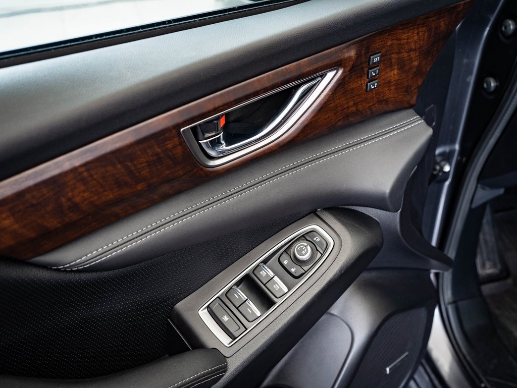 Used 2025 Subaru Ascent Touring w/ Popular Package #2 image 23