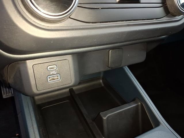 Certified 2024 Ford Maverick XL image 27