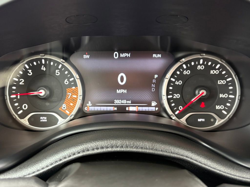 Certified 2023 Jeep Renegade Trailhawk AWD/4WD image 21