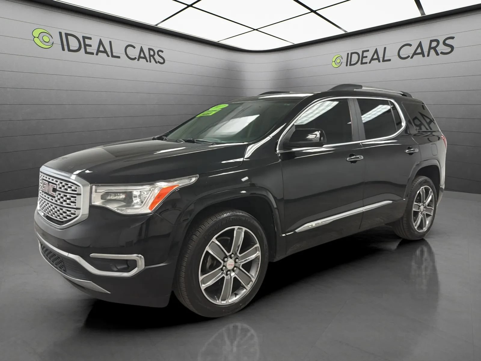 Used 2017 GMC Acadia Denali w/ Technology Package