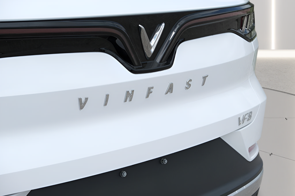 New 2025 VinFast VF 8 Eco AWD/4WD image 33