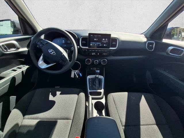 New 2026 Hyundai Venue SE FWD image 14