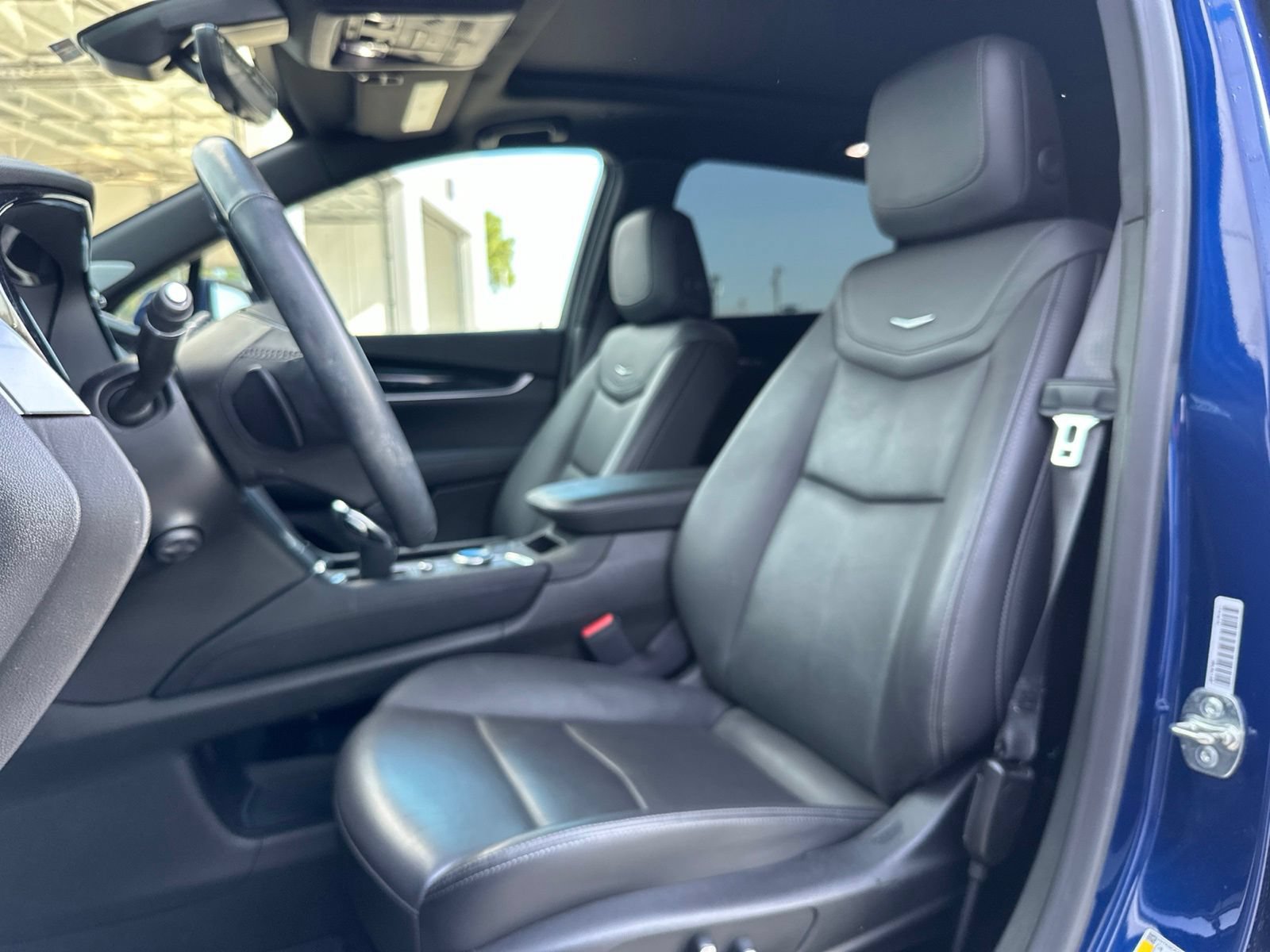 Used 2024 Cadillac XT5 Premium Luxury w/ Technology Package FWD image 9