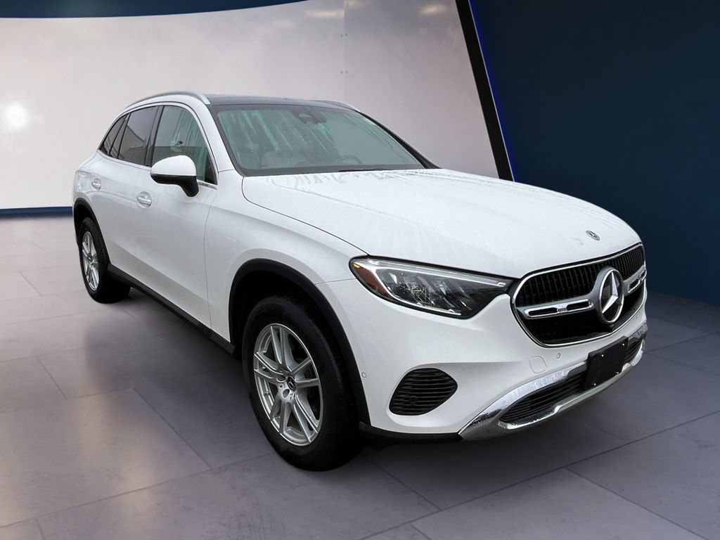 Used 2023 Mercedes-Benz GLC 300 4MATIC image 7