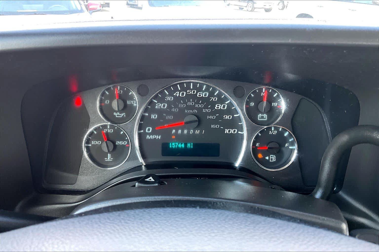 Certified 2025 GMC Savana 2500 w/ Driver Convenience Package RWD image 24