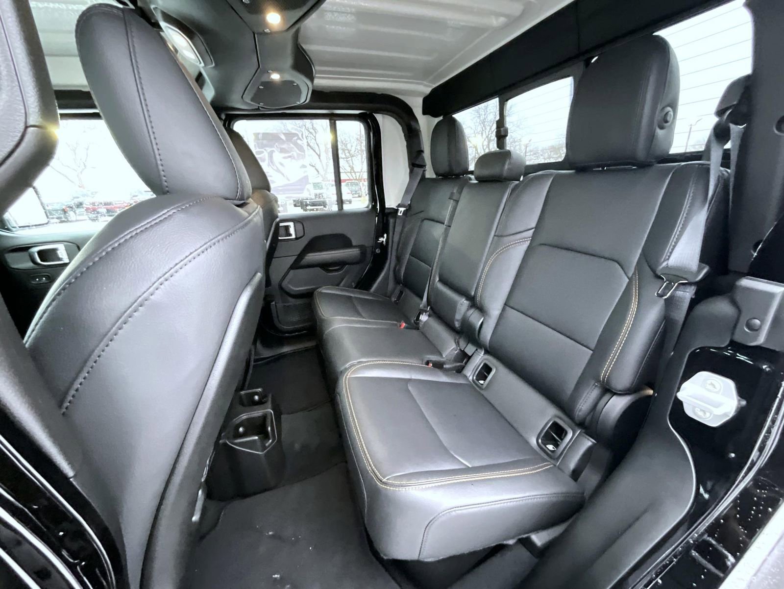 Certified 2025 Jeep Gladiator Sport image 20