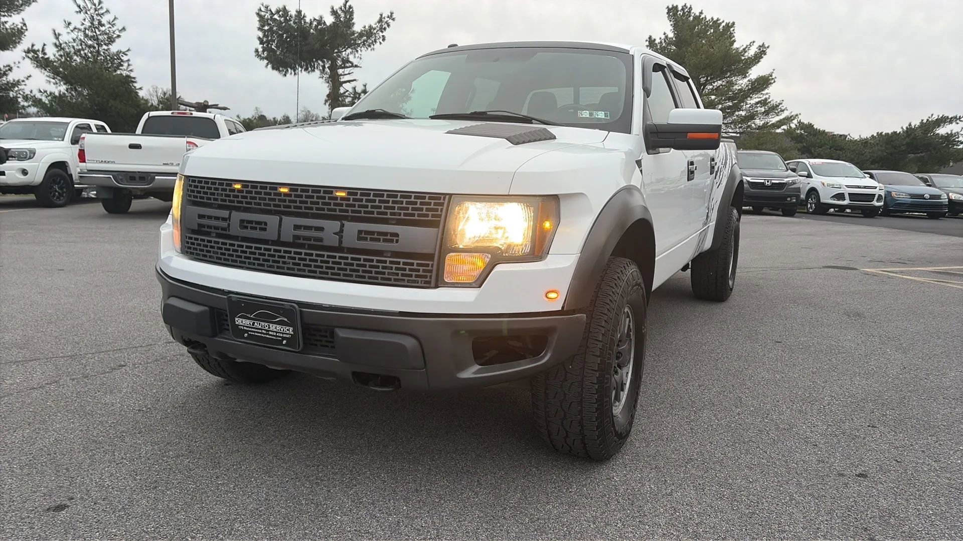Used 2011 Ford F150 Raptor w/ Raptor Luxury Pkg image 15