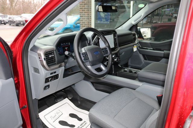 New 2025 Ford F150 XLT w/ Equipment Group 302A MID image 18