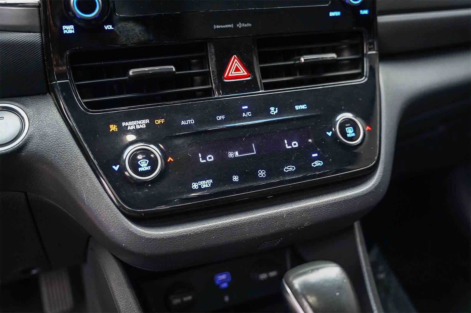 Certified 2020 Hyundai Ioniq SEL image 22