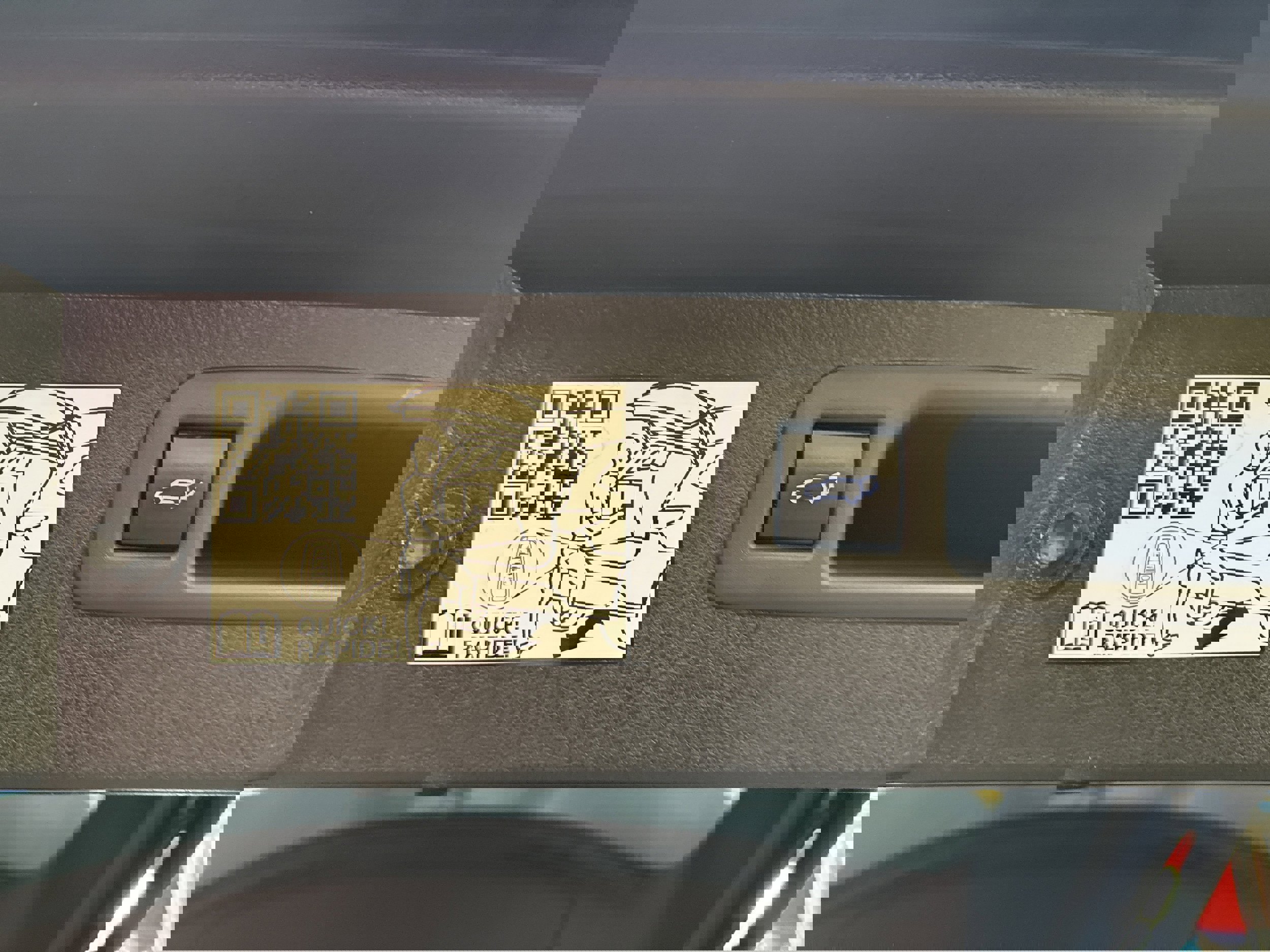 Used 2022 Toyota Highlander Platinum image 25