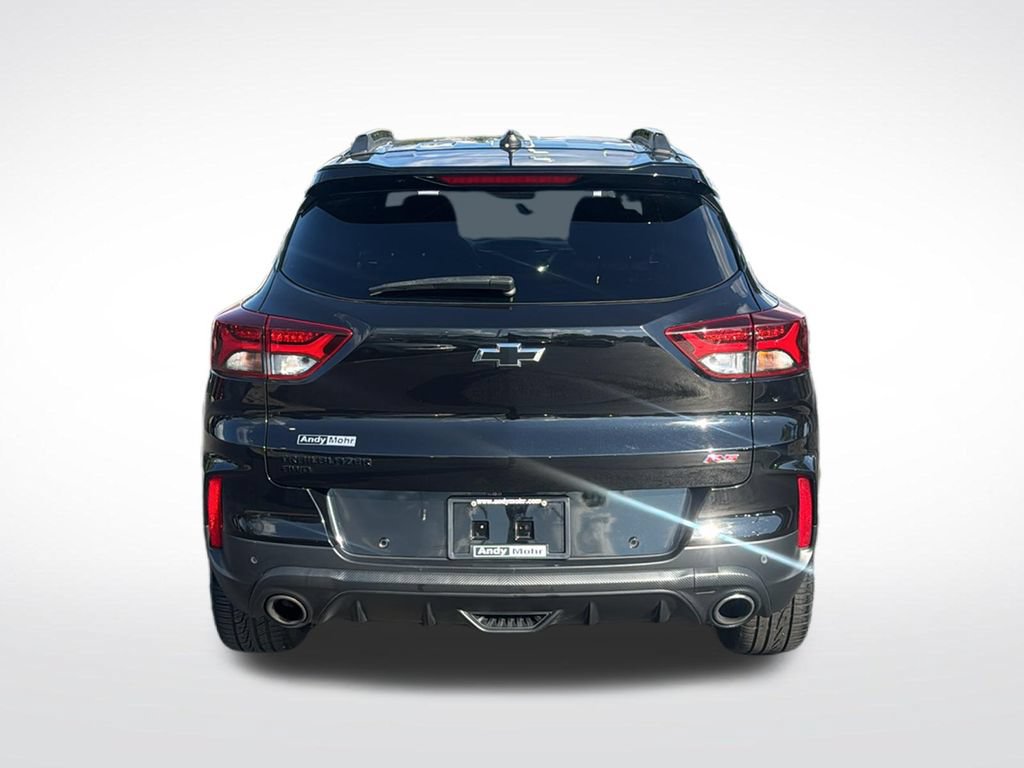 Used 2022 Chevrolet TrailBlazer RS w/ Sun and Liftgate Package AWD/4WD image 6