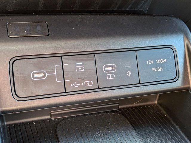 Certified 2024 Hyundai Kona SEL w/ Convenience Package AWD/4WD image 25