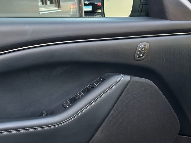 Used 2021 Ford Mustang Mach-E Select image 22