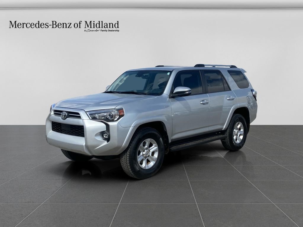 Used 2022 Toyota 4Runner SR5 Premium image 3