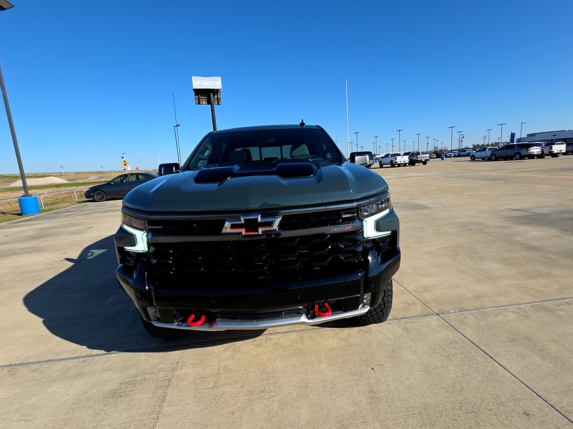 Used 2026 Chevrolet Silverado 1500 ZR2 image 3