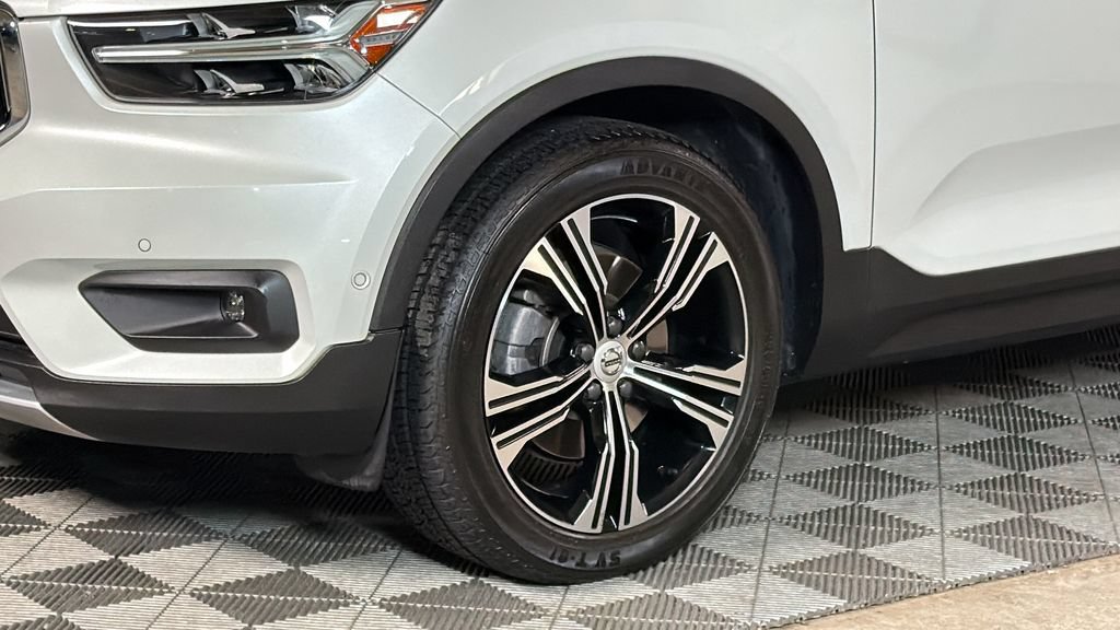 Used 2019 Volvo XC40 T5 Inscription AWD/4WD image 4
