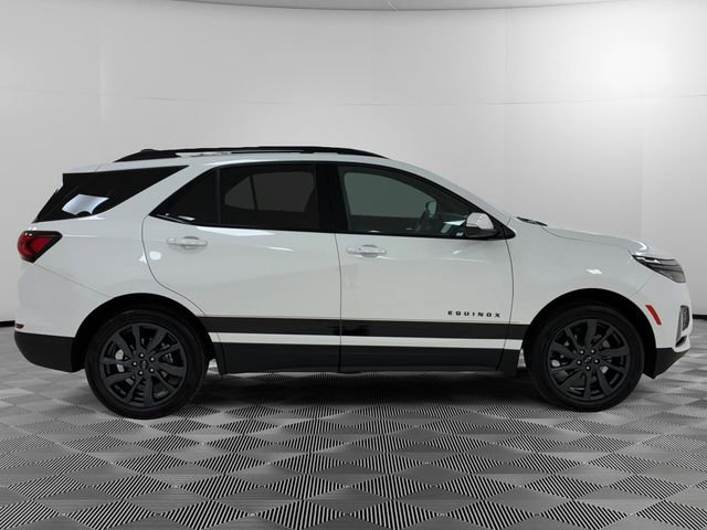 Certified 2023 Chevrolet Equinox RS image 2