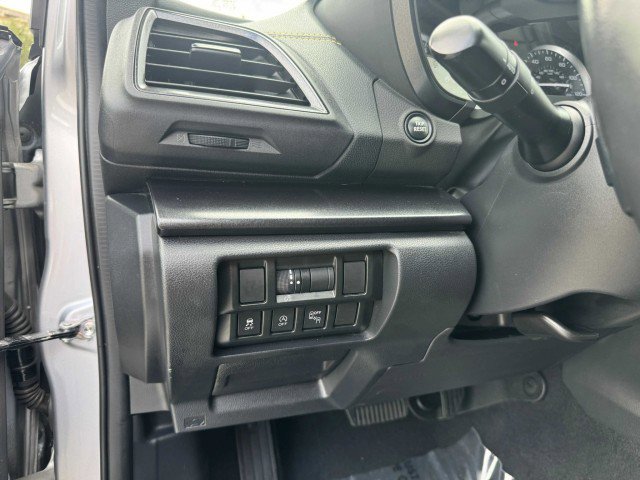 Used 2021 Subaru Crosstrek 2.5i Sport w/ Moonroof Package image 23