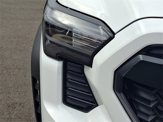 New 2025 Toyota Tacoma TRD Off-Road image 9