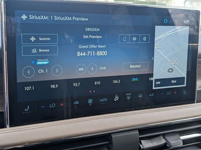 Used 2023 Lincoln Corsair Reserve w/ Towing Package AWD/4WD image 23