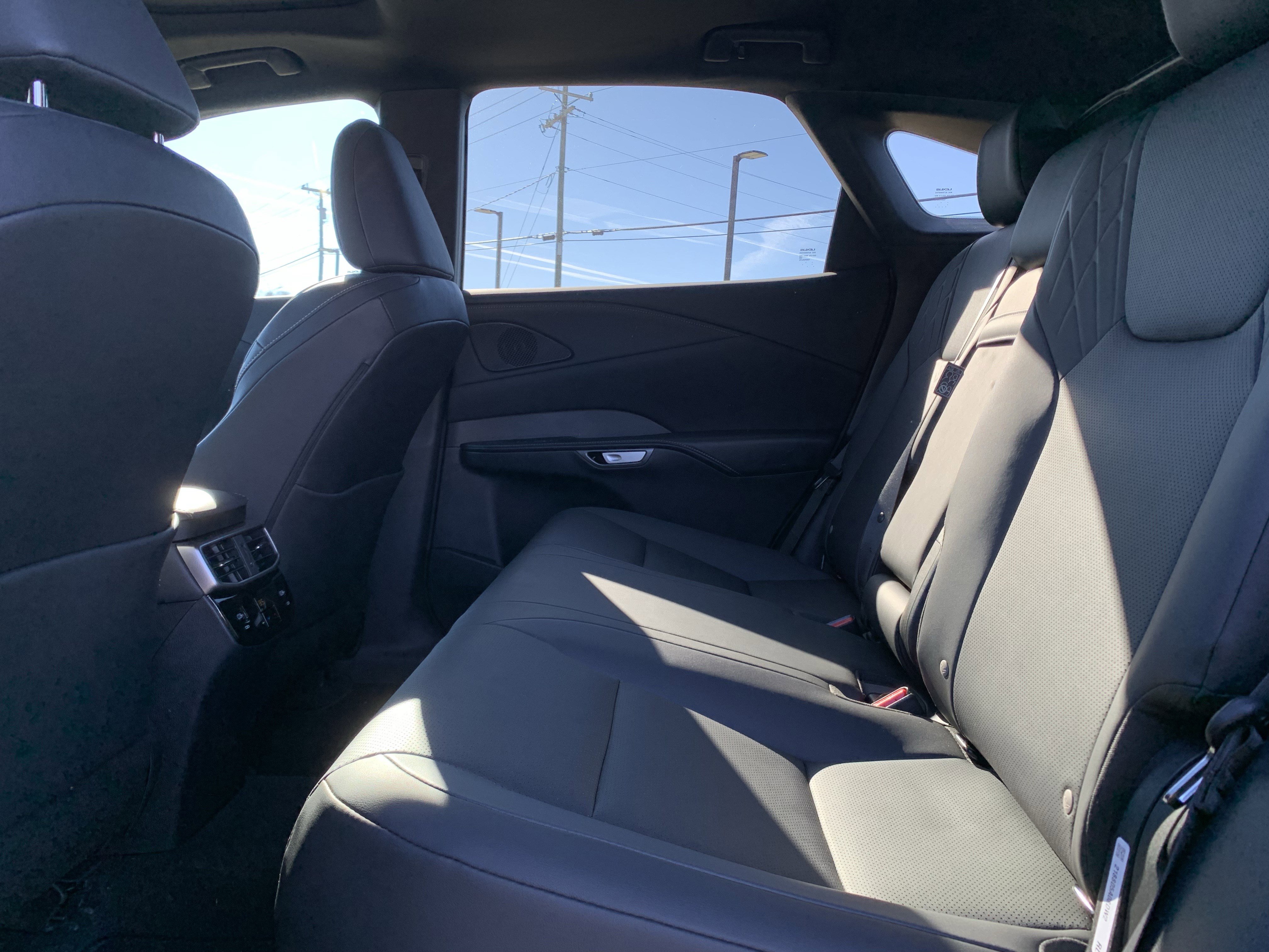 Used 2026 Lexus RX 350h image 32