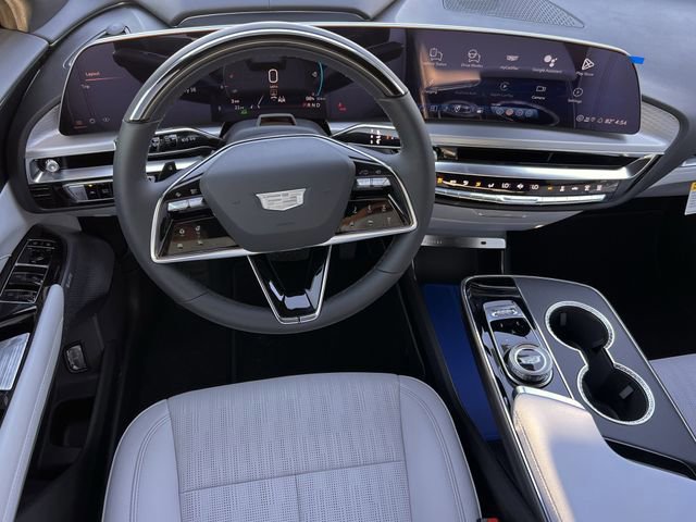 New 2026 Cadillac Lyriq Signature Luxury image 10