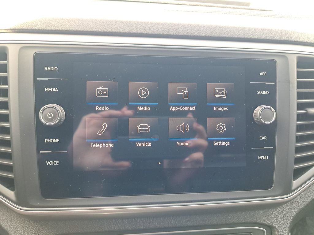 Used 2018 Volkswagen Atlas SE AWD/4WD image 21