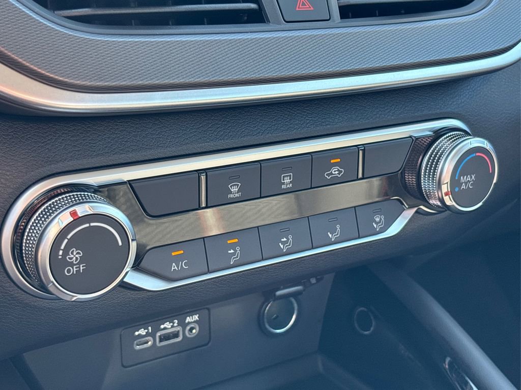 New 2025 Nissan Altima 2.5 SR image 28