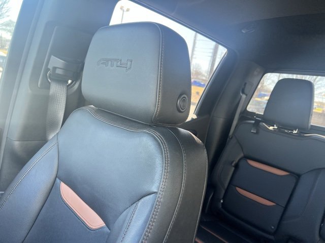 Used 2022 GMC Sierra 1500 AT4 w/ AT4 Premium Package image 19