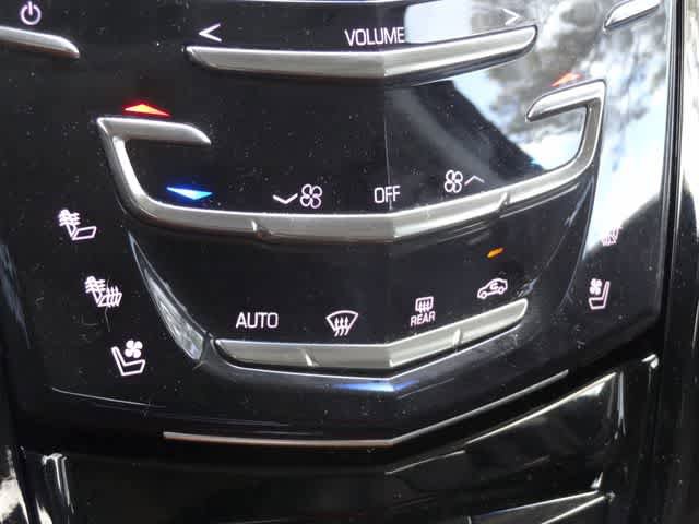 Used 2016 Cadillac Escalade ESV Luxury image 32