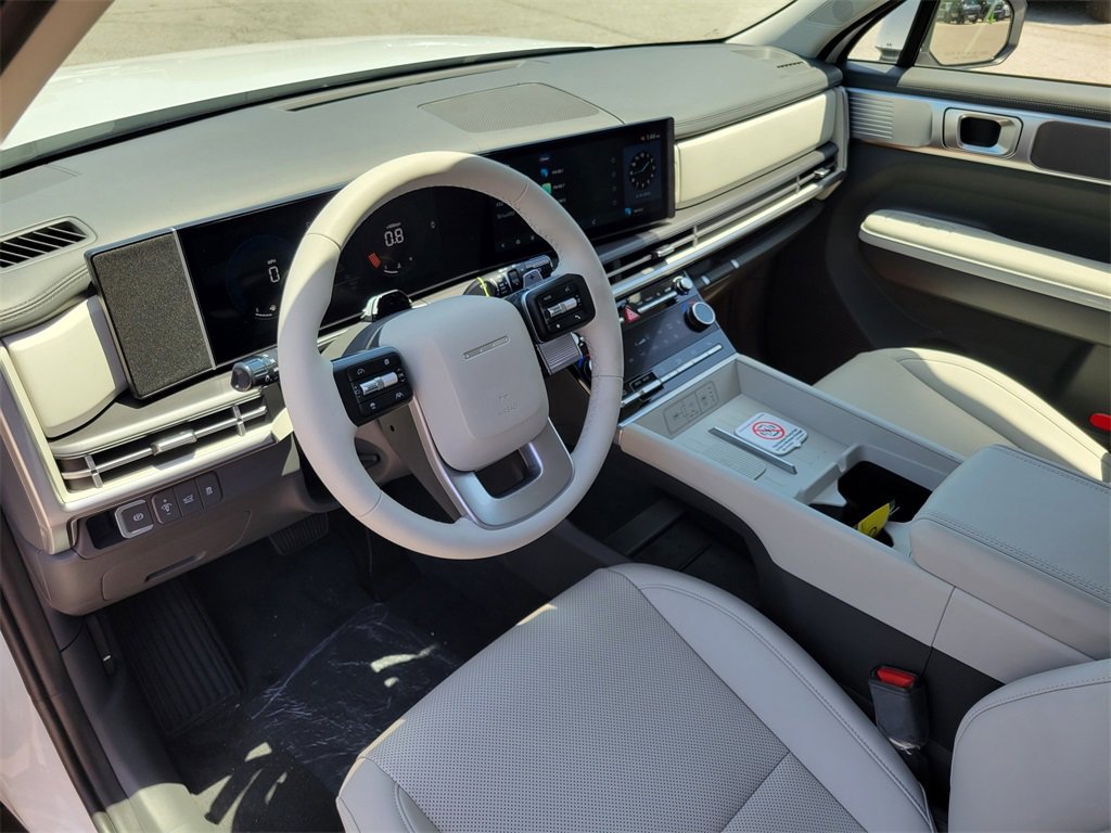 New 2025 Hyundai Santa Fe SEL image 9