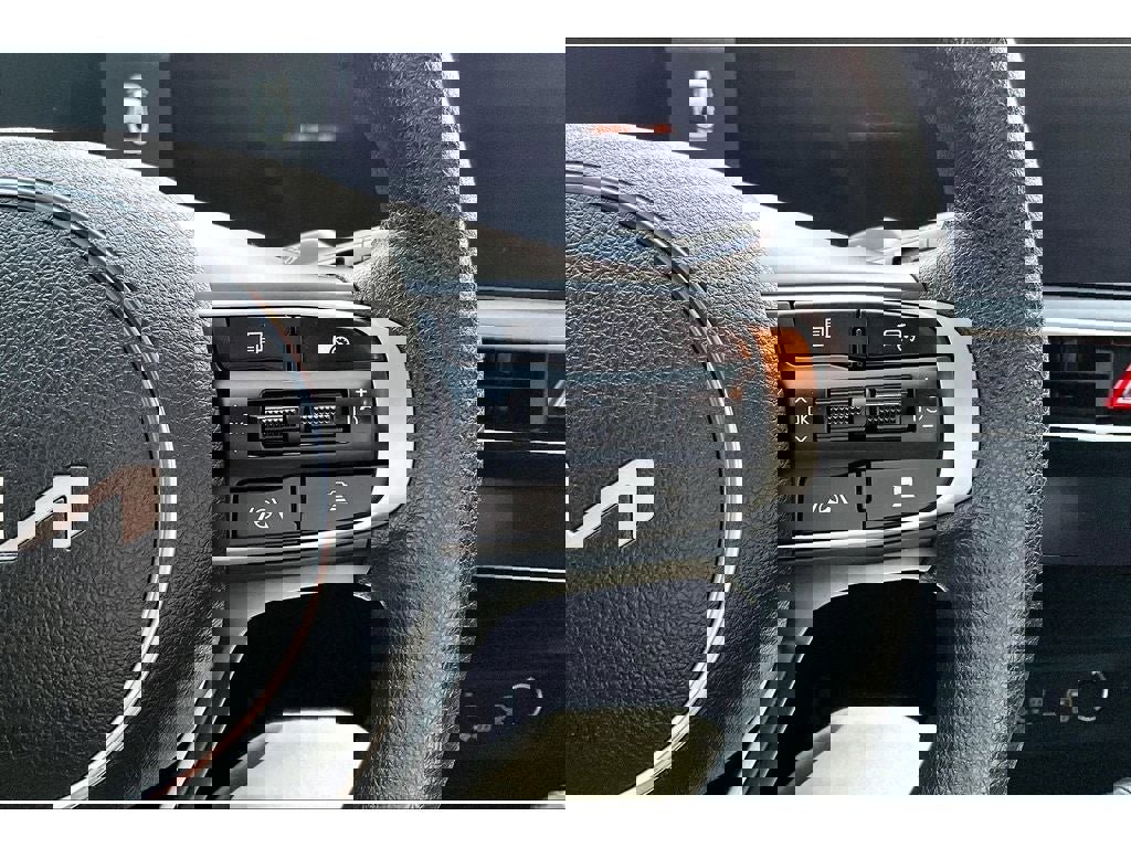 Used 2025 Kia K5 LXS image 21