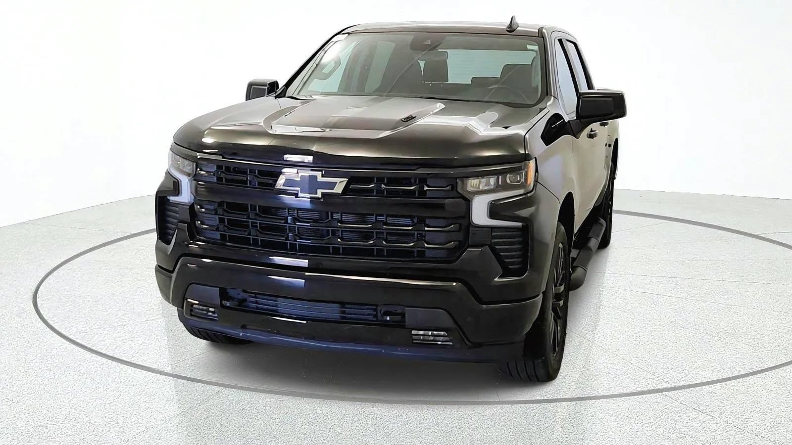 Used 2023 Chevrolet Silverado 1500 RST w/ Rally Edition AWD/4WD image 3