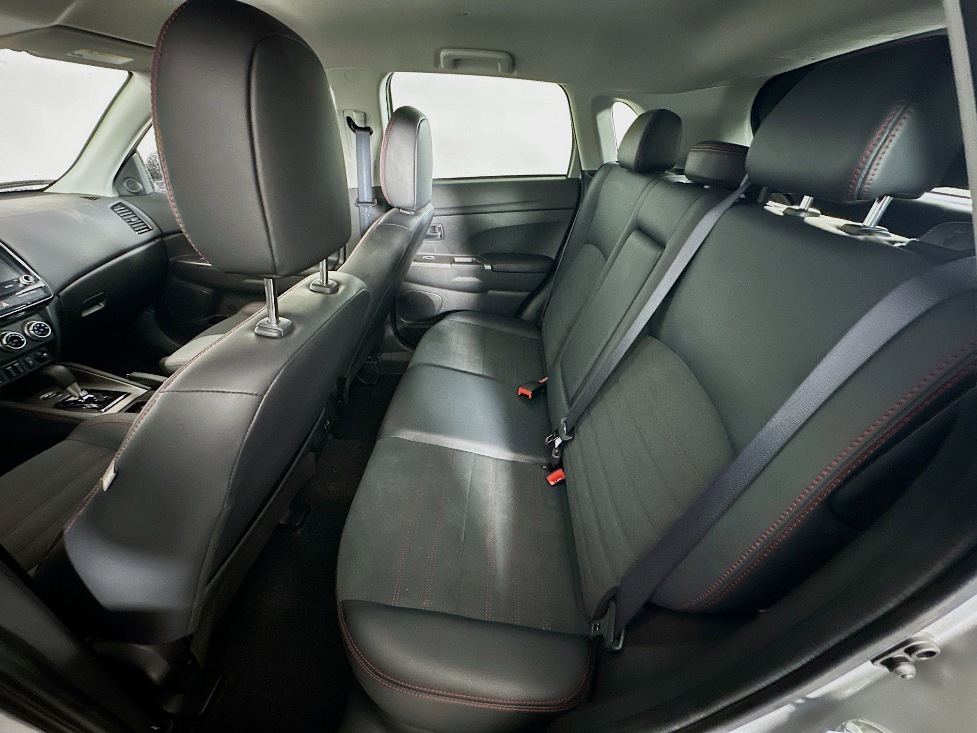 Used 2025 Mitsubishi Outlander Sport SE image 26