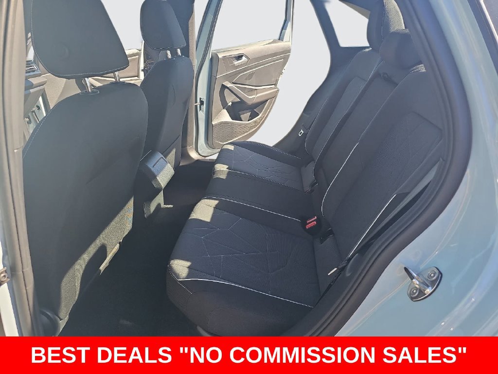 Used 2025 Volkswagen Jetta Sport FWD image 13