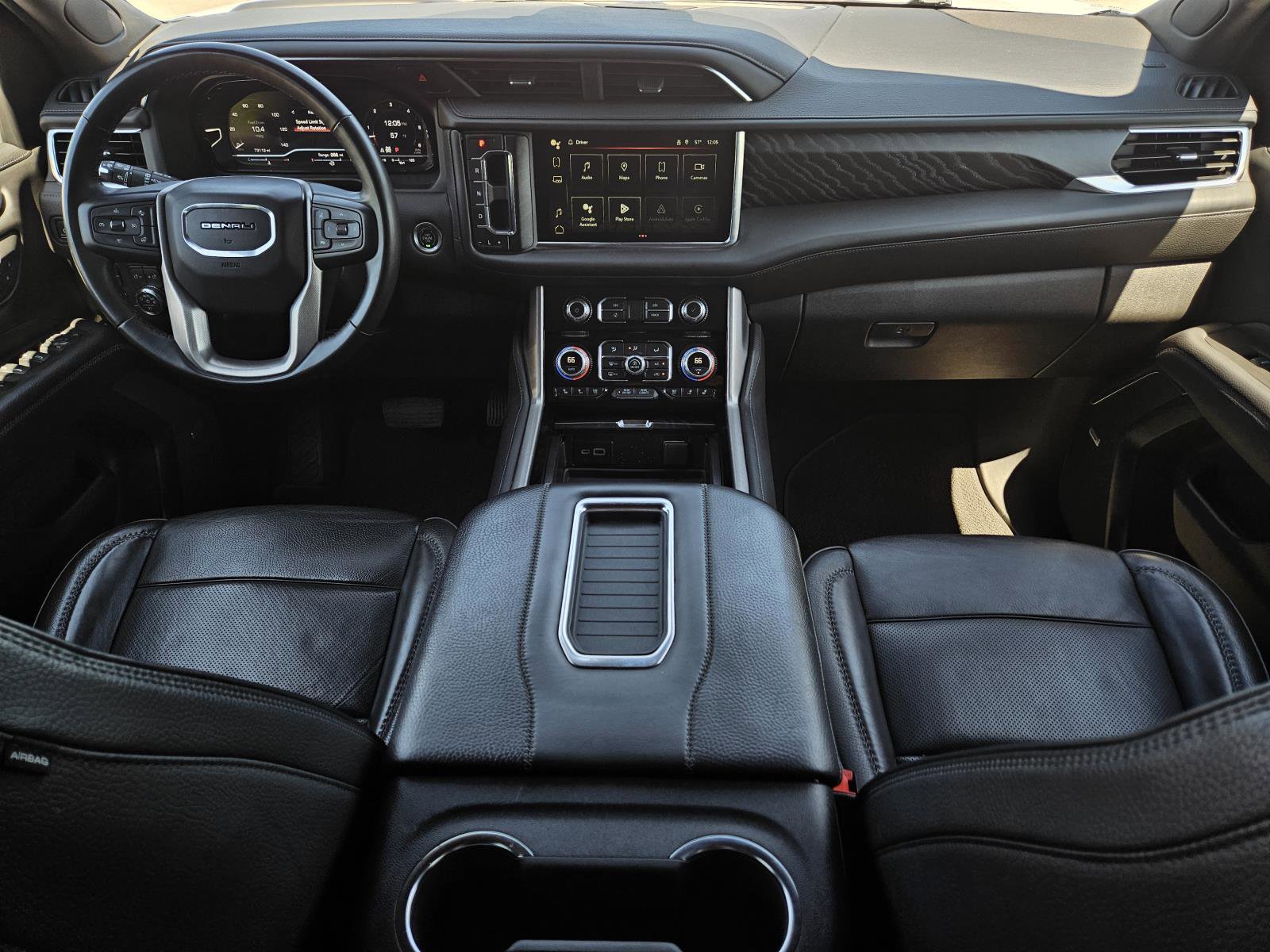 Used 2024 GMC Yukon XL Denali AWD/4WD image 21