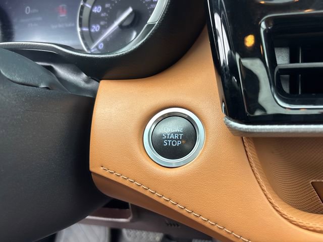 Used 2020 Toyota Highlander Platinum AWD/4WD image 19