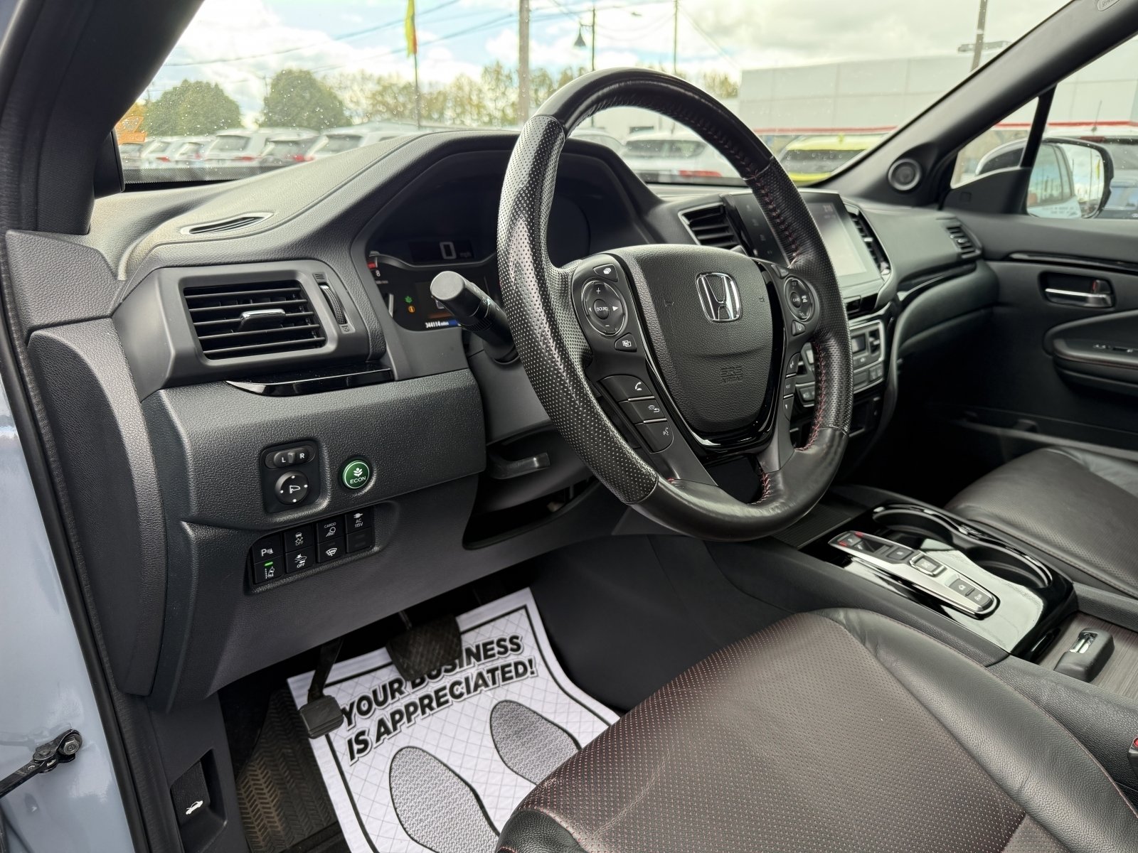 Used 2023 Honda Ridgeline Black Edition image 15