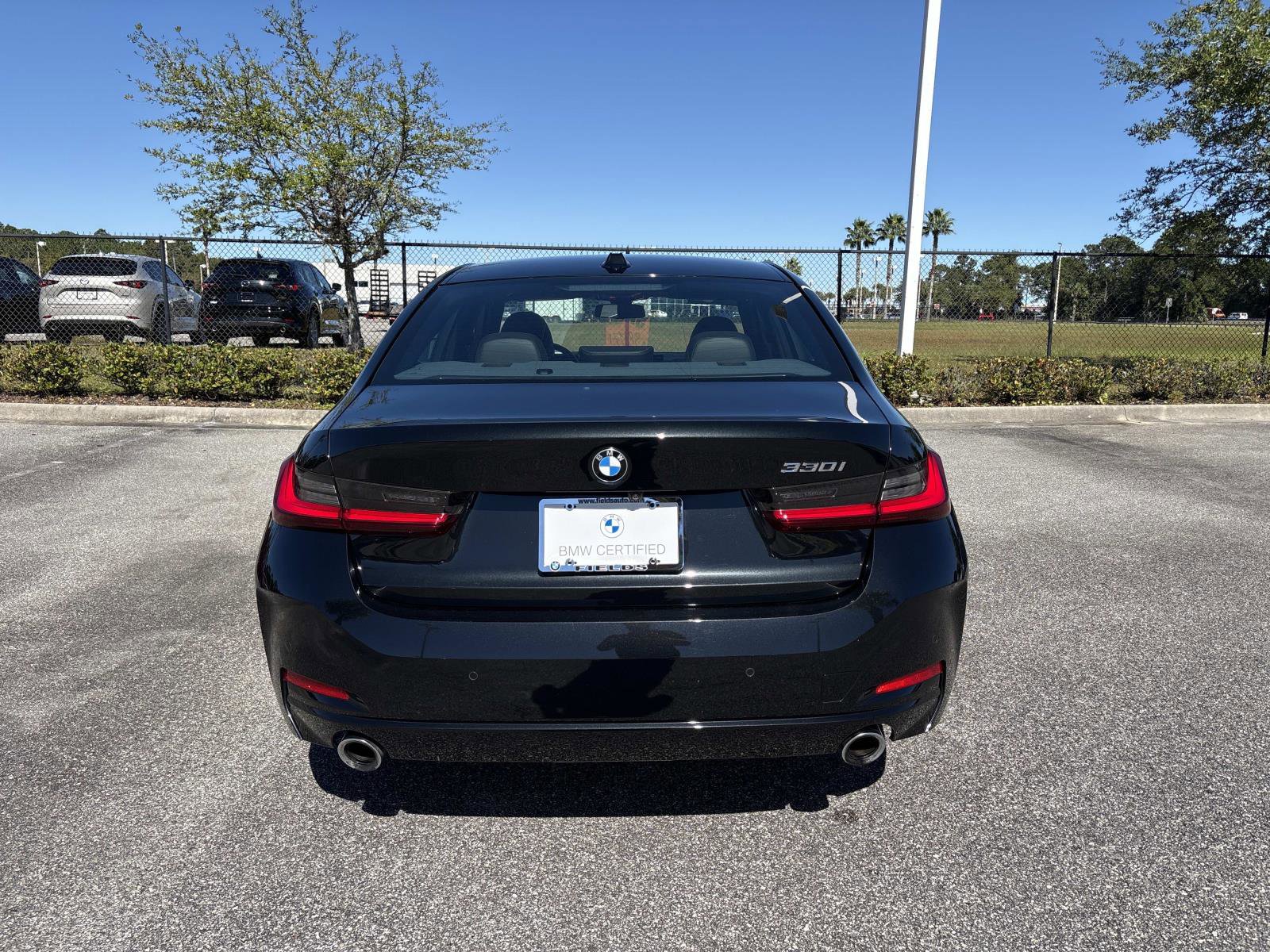 Used 2024 BMW 330i Sedan image 4